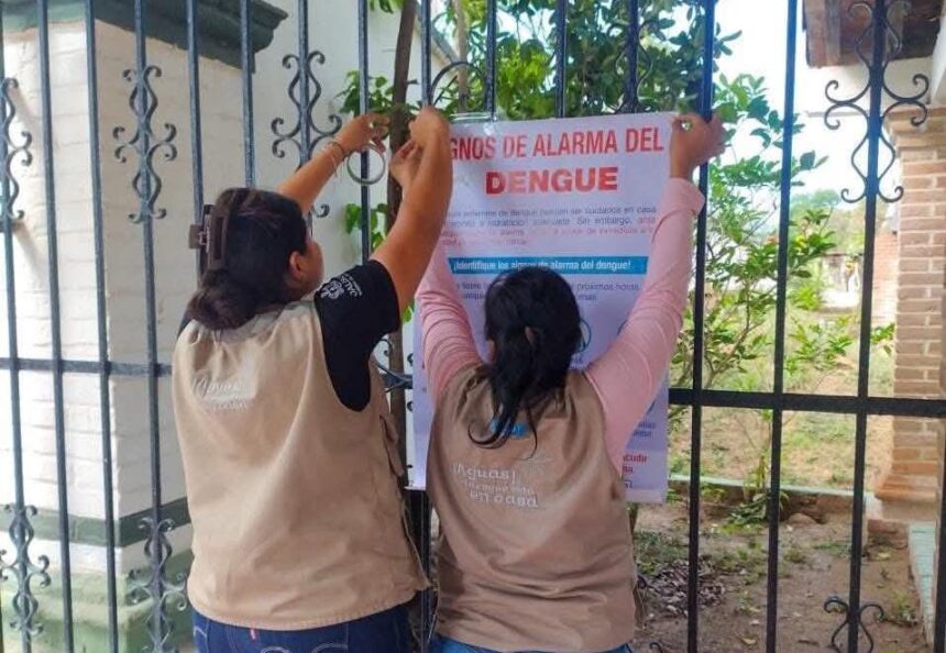 Llevan combate contra el dengue a panteones de Puerto Vallarta