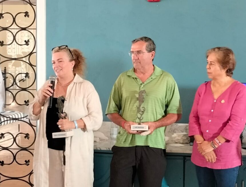 IMG-20250723-WA0229 Reconocen apoyo internacional para entrega de sillas de ruedas en Puerto Vallarta y la región
