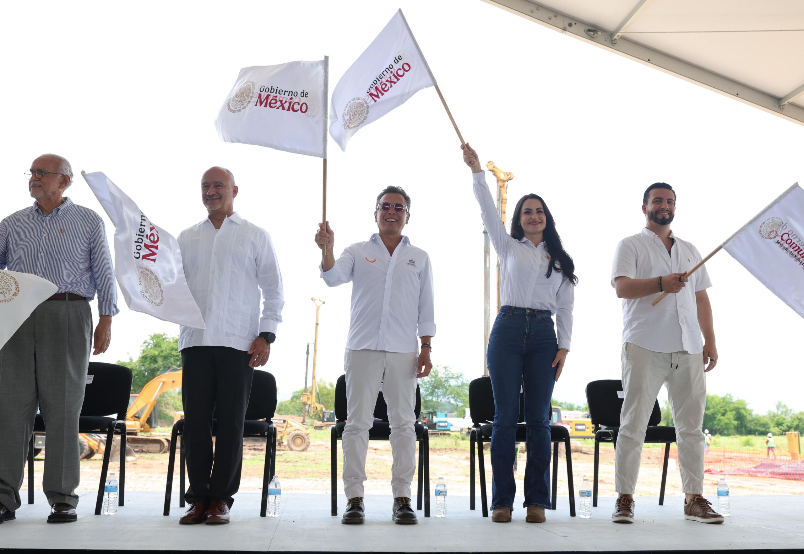 Dan banderazo de inicio a la construcción del puente ‘Amado Nervo’