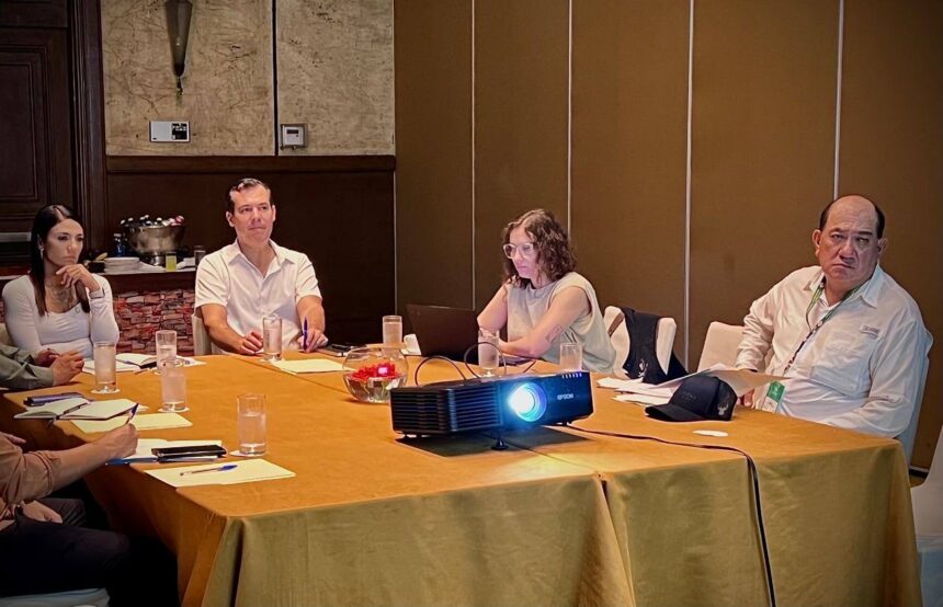 Instalan mesa de trabajo para mejorar movilidad entre Puerto Vallarta y Bahía de Bandera