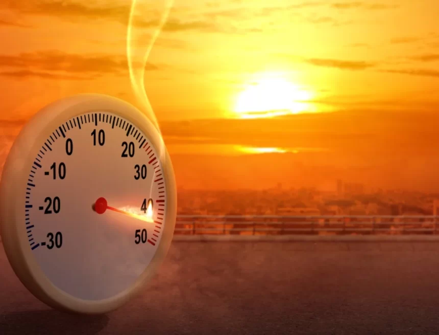 demasiadocalor.jpg Canícula elevará temperaturas hasta de 39 grados en la Bahía: Meteólogo