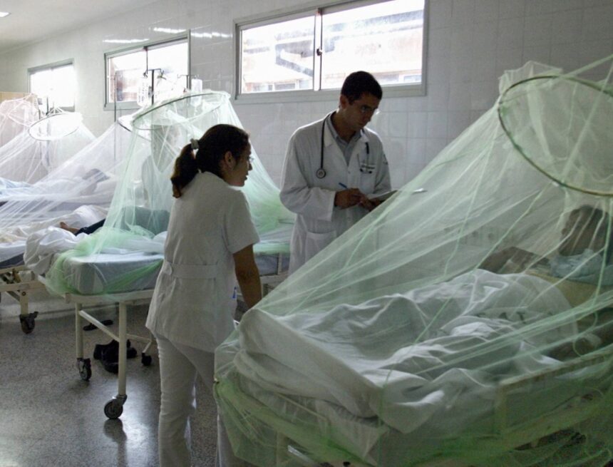 paciente-dengue-4 Vallarta sale de la lista de municipios con alerta por dengue: SSJ