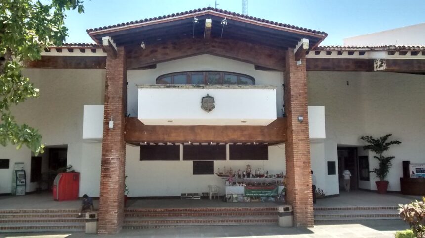 19250712783_1b4ba39a8c_b Dos exfuncionarios municipales logran suspensión condicional parcial por contratación irregular