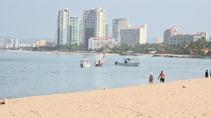 Bajos ingresos marcan la temporada vacacional de verano en Puerto Vallarta: Coparmex