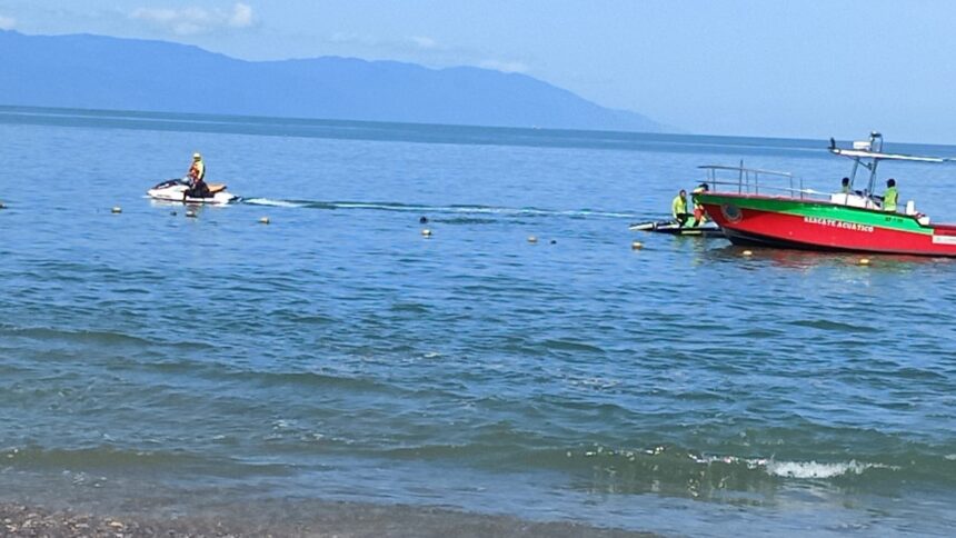 IMG-20250803-WA0092 Localizan sin vida a joven tras lanzarse al mar para salvar a su hermano