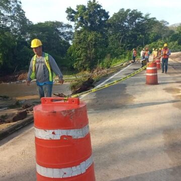 Avanzan reparaciones en carreteras a Talpa de Allende; alcaldesa agradece apoyo del gobernador Pablo Lemus