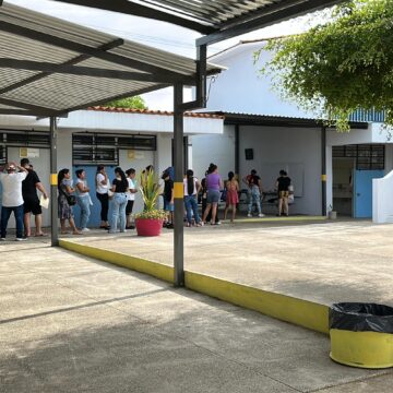 Más de 3,000 alumnos sin clases presenciales en Vallarta tras ser saqueadas sus escuelas en vacaciones