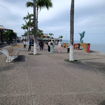 Empresarios descartan que Puerto Vallarta sea un destino caro