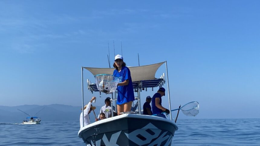 IMG_0881 (1) Convocan al 2do. Torneo Internacional de Pesca de Basura en Puerto Vallarta y Bahía de Banderas