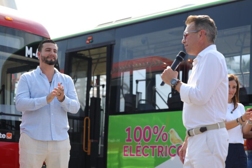 Transporte público de Puerto Vallarta debe operar con aire acondicionado todo el año: Lemus