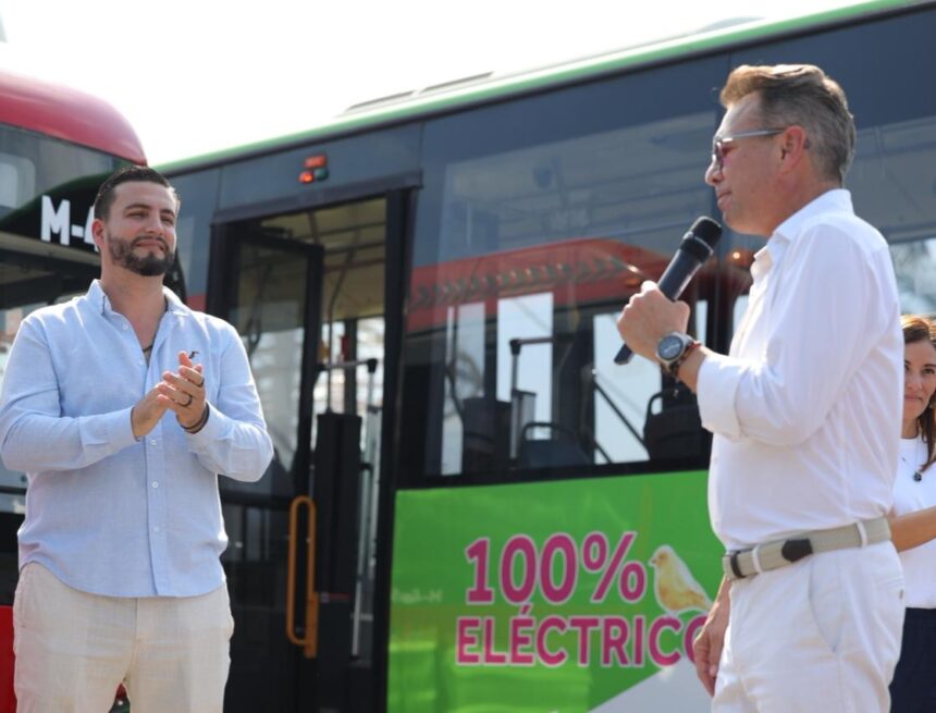 Transporte público de Puerto Vallarta debe operar con aire acondicionado todo el año: Lemus