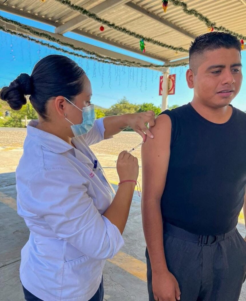 FB_IMG_1769185825107 Aplican más de 11 mil vacunas contra el sarampión en la Octava Región Sanitaria de Jalisco tras casos confirmados