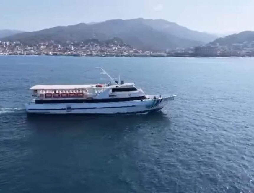 Inicia operaciones ferry entre PuertoVallarta y Yelapa