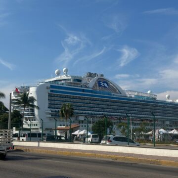 IMG-20260106-WA0092 Puerto Vallarta registra su primer triple arribo de cruceros del año