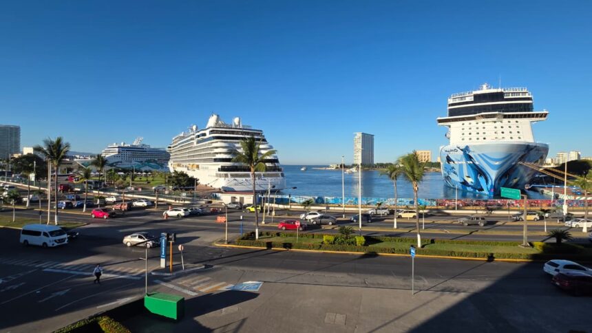 Casa llena en el puerto de Vallarta; se registra el segundo triple arribo en el puerto