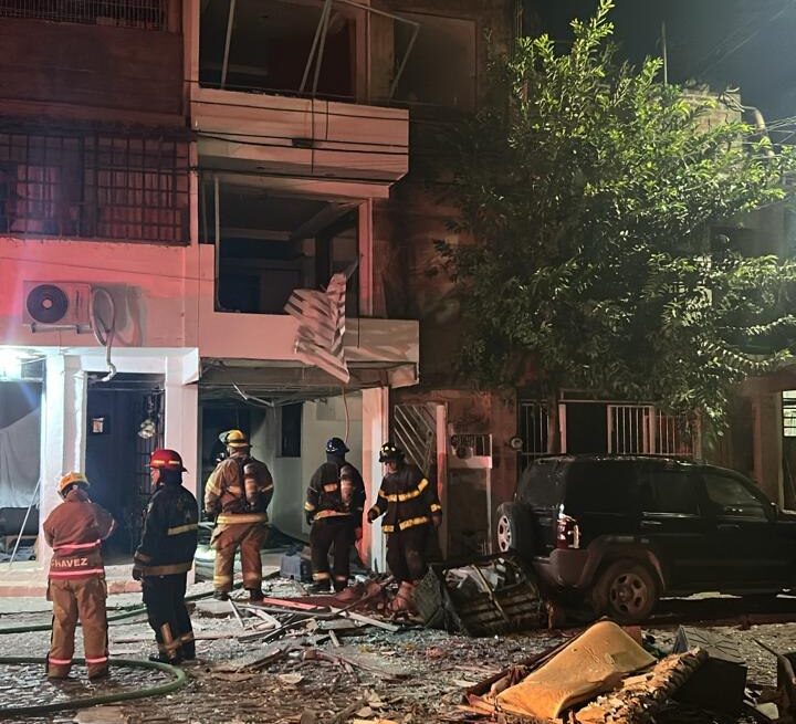 IMG-20260122-WA0029 Explosión en vivienda de la colonia Los Portales deja dos personas lesionadas, una de gravedad