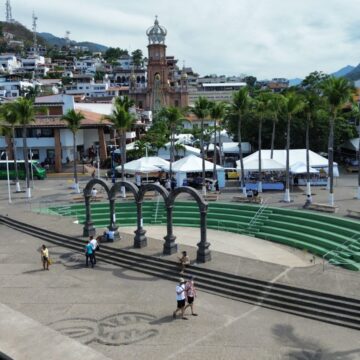 Frente al mar, une tu historia para siempre