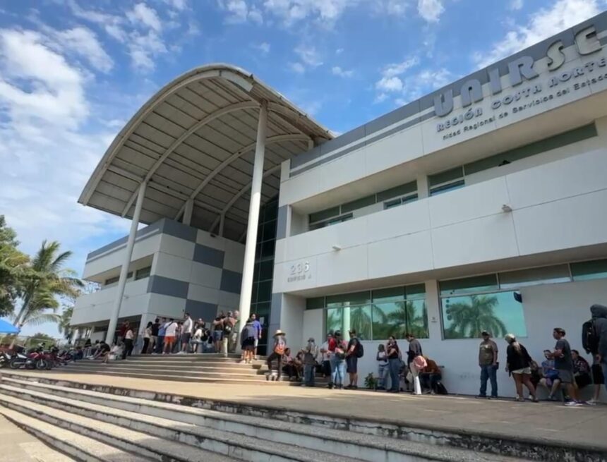 Unirse Descarta Unirse Vallarta operativo especial durante manifestación por Clarisa