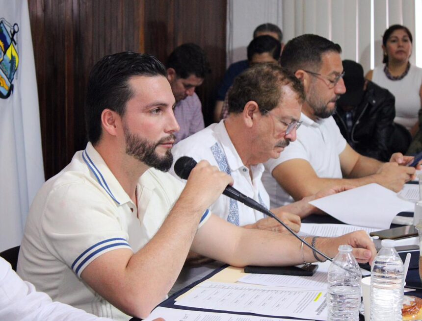 IMG-20260201-WA0014 Otorga Gobierno Municipal como gesto solidario, beca por el resto de sus estudios al hijo de Clarisa Rodríguez