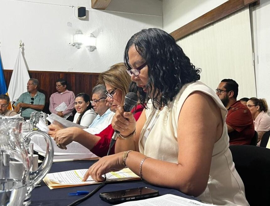Aprueban iniciativa para tramitar permisos para campamentos tortugueros en Puerto Vallarta