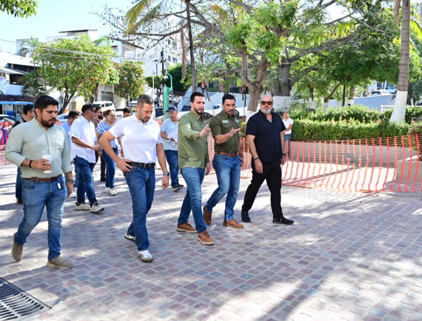 Luis Munguía supervisa avances de las obras Avenida México y Malecón dos
