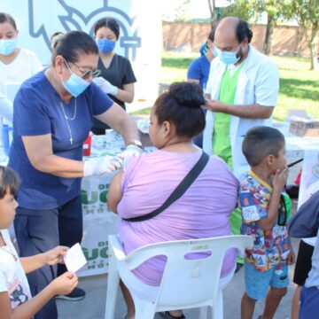 IMG-20260214-WA0126 Existe buena respuesta de parte de los vallartenses a vacunación contra sarampión: SSJ