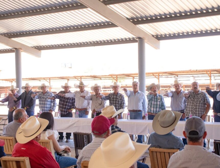 Ratifican a Clemente Pérez como presidente de la Asociación Ganadera Local de Mascota