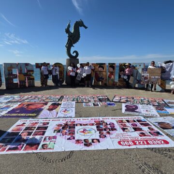 IMG-20260216-WA0073 Marcha pacífica de madres buscadoras recorre el malecón de Vallarta