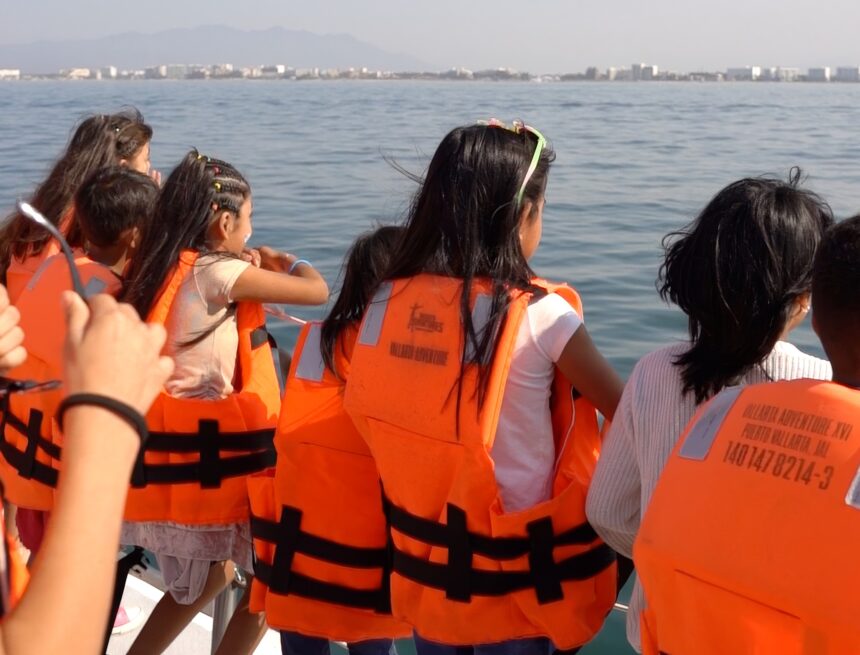 Niños y niñas de casas hogar vivieron una mágica experiencia