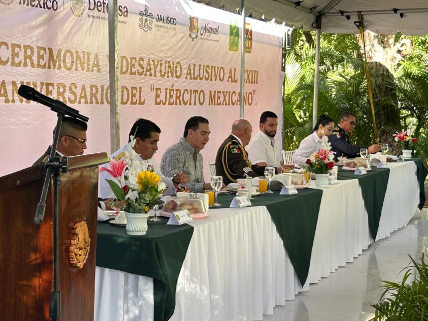 Conmemoran Día del Ejército Mexicano en Puerto Vallarta