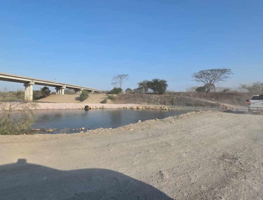 Habilitarán nueva vía alterna sobre el río Mascota para conectar la costa con la Sierra Occidental