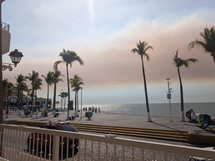 Incendios en Cabo Corrientes afectan a Puerto Vallarta