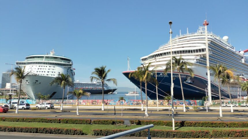 En seis cruceros, recibe Vallarta más de 20 mil turistas internacionales en tres días