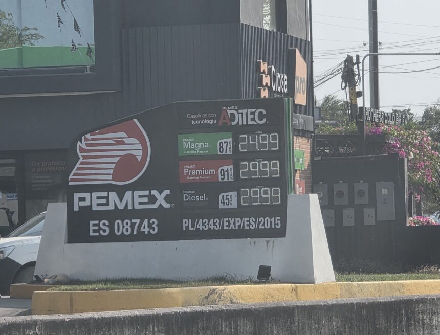IMG-20260421-WA0310 Gasolineras de Vallarta venden combustible por arriba de lo pactado