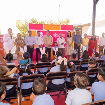 Van por la cuarta escuela de Puerto Vallarta con el programa Jalisco con Estrella