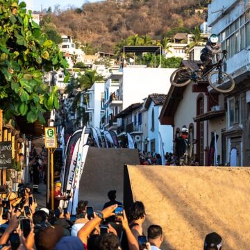 55246710158_7e0122b658_c Vallarta vive emoción con un Downhill de talla mundial