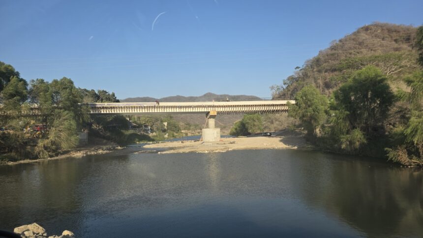 IMG-20260501-WA0276 En 15 días podría ser inaugurado el puente de La Desembocada
