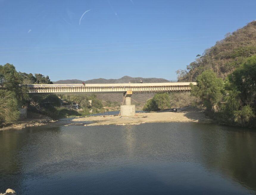 IMG-20260501-WA0276 En 15 días podría ser inaugurado el puente de La Desembocada