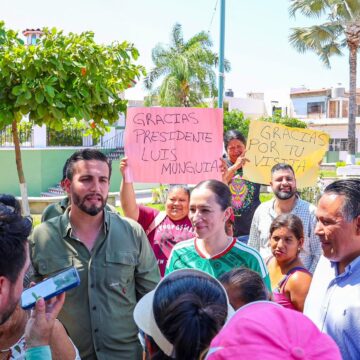 Recorren Luis Munguía y Lucky Michel zona rural con atención directa a familias