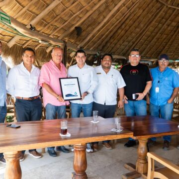 Reconoce SEAPAL al hotel Las Palmas por manejo responsable de grasas