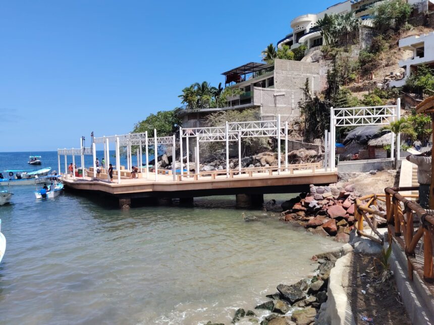 Detectan posible daño estructural en muelle de Boca de Tomatlán por obras municipales