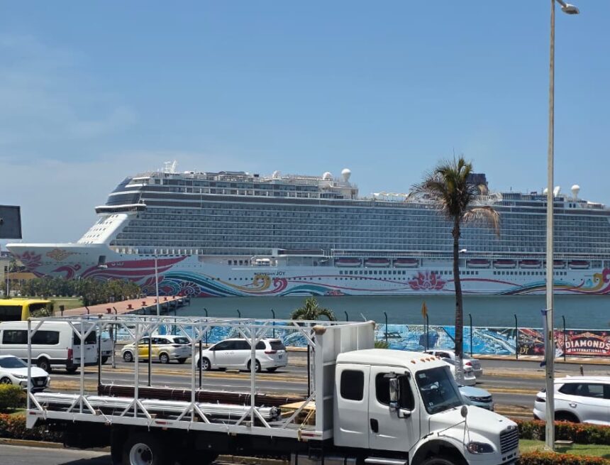 IMG-20260507-WA0230 Vallarta recibe al crucero Norwegian Joy, uno de los cruceros más modernos que arriba este destino turístico