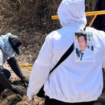 Madres buscadoras realizan jornada de búsqueda en Puerto Vallarta