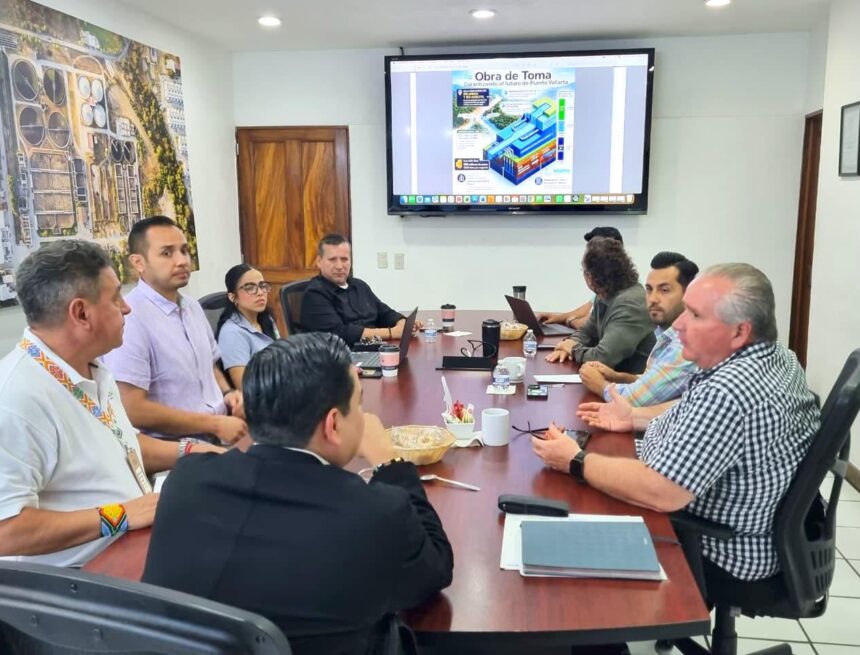Coinciden empresarios la urgencia del proyecto de Obra de Toma