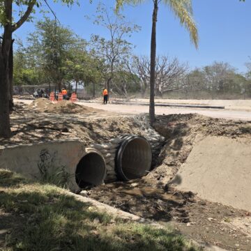 Vecinos de Parque Las Palmas temen nuevas inundaciones por obra hidráulica en Puerto Vallarta