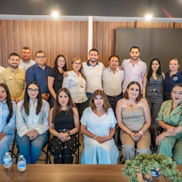 Munguía y empresarios de la zona sur fortalecen coordinación para reforzar servicios en el municipio