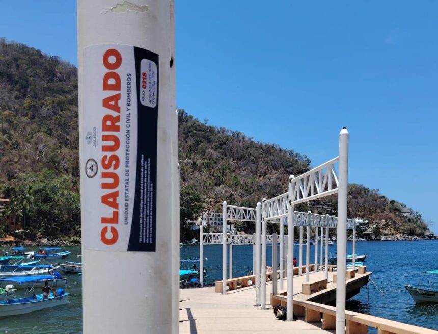 PC Jalisco detecta posible daño estructural en muelle de Boca de Tomatlán por obras municipales