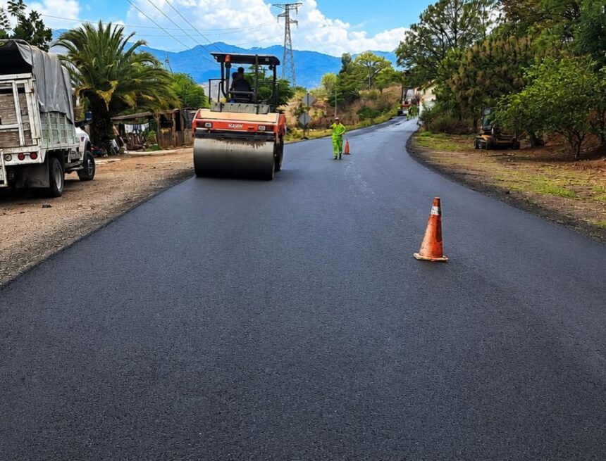 Inician rehabilitación de la Carretera Federal 70