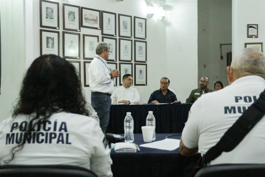 Reciben capacitación integrantes del Consejo Municipal de Prevención Social de las Violencias y la Delincuencia