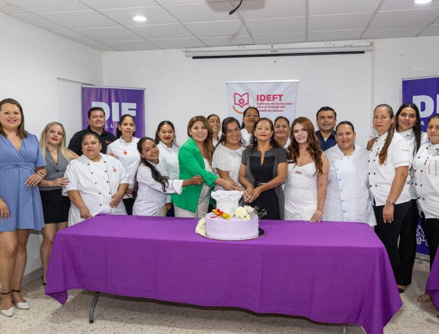 IMG-20260619-WA0187 Concluyen mujeres de zona rural diplomado en repostería con apoyo de DIF Vallarta e IDETF